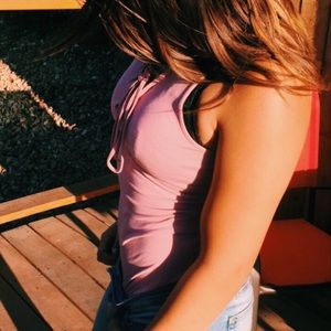 Meet your Posher, Maya